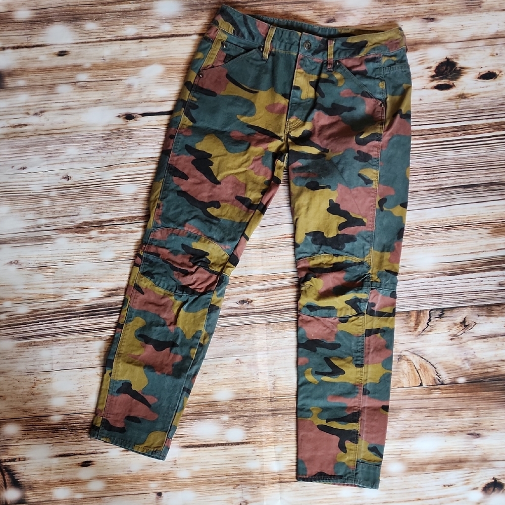 GRaw Camouflage Cargo Pants